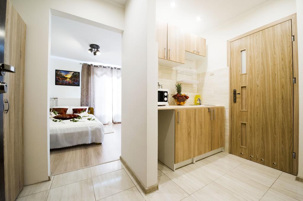 Krolewski Apartament Krasków Exterior foto